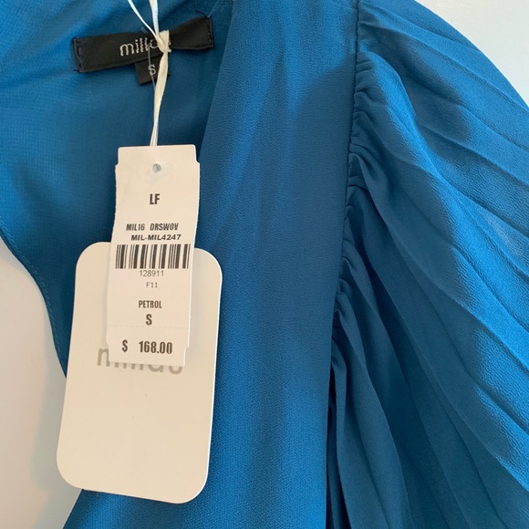 *NWT* LF MILLAU brand open back pleated dress - Picture 4 of 8